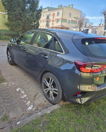 Kia Ceed cena 70900 przebieg: 61400, rok produkcji 2020 z Kutno małe 67